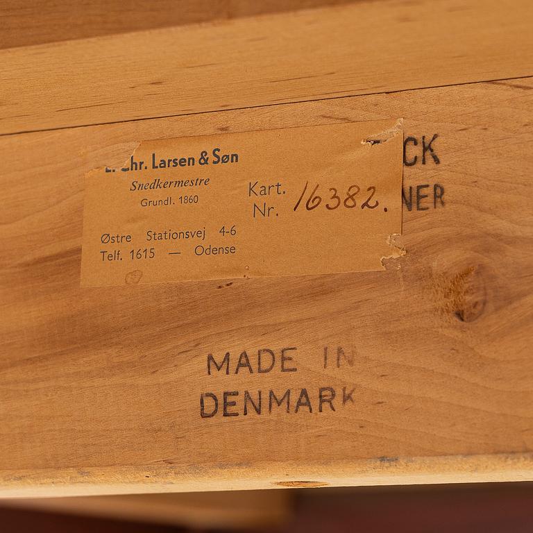 Hans J. Wegner, An AT312 dining table, Andreas Tuck, Denmark, 1960's.