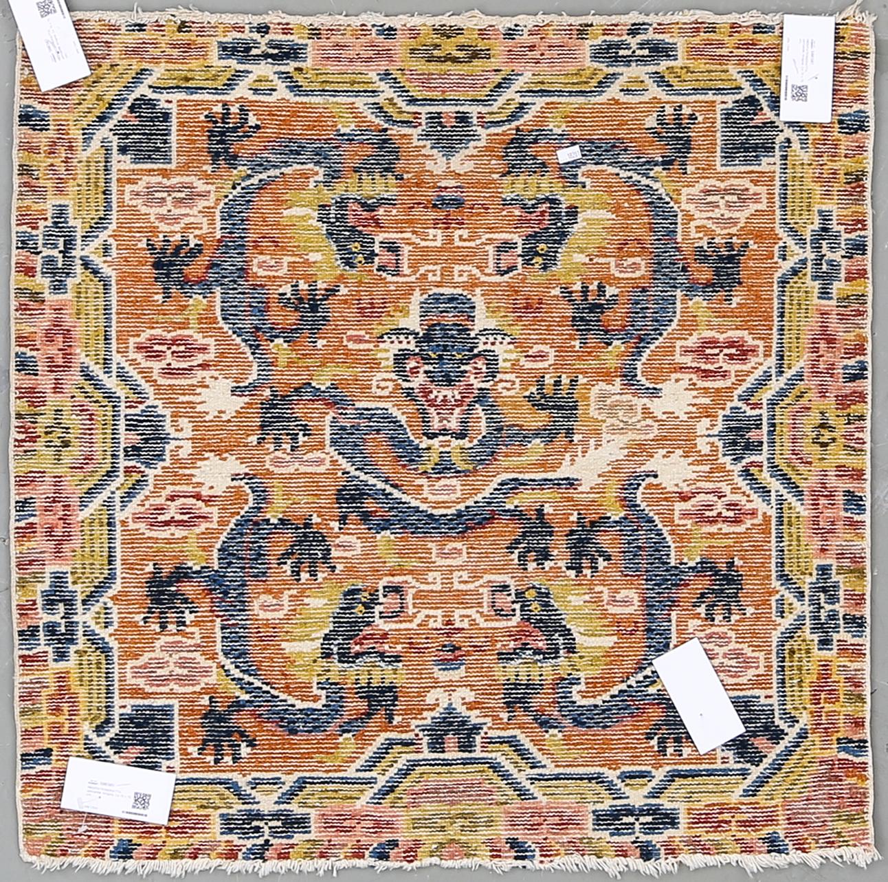 MEDITATION RUG, semi-antique Ningxia. Around 75 x 75 cm.
