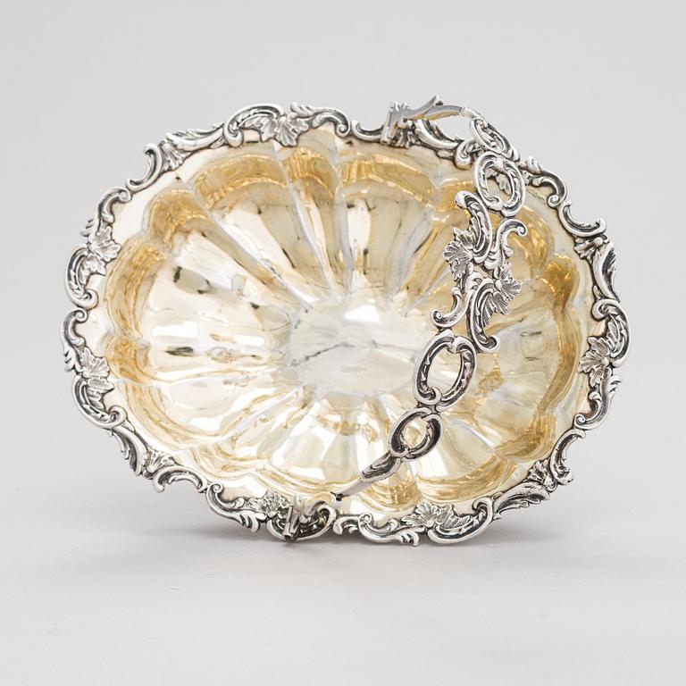 Ivan Gubkin, Konfektkorg, silver, Moskva, Ryssland 1843.