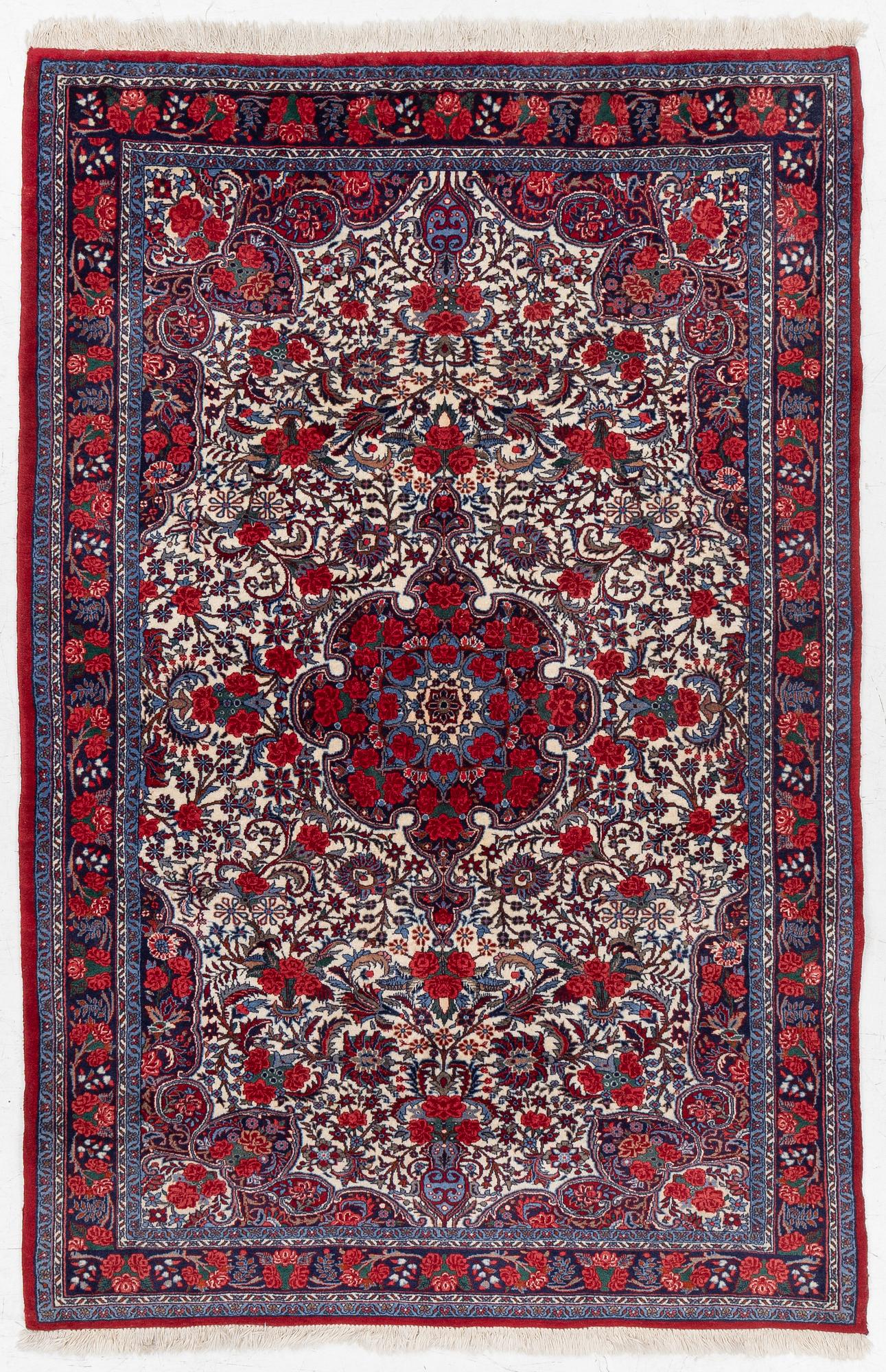 Aso-called "Rosen Bidjar" rug, a. 213 x 138 cm.