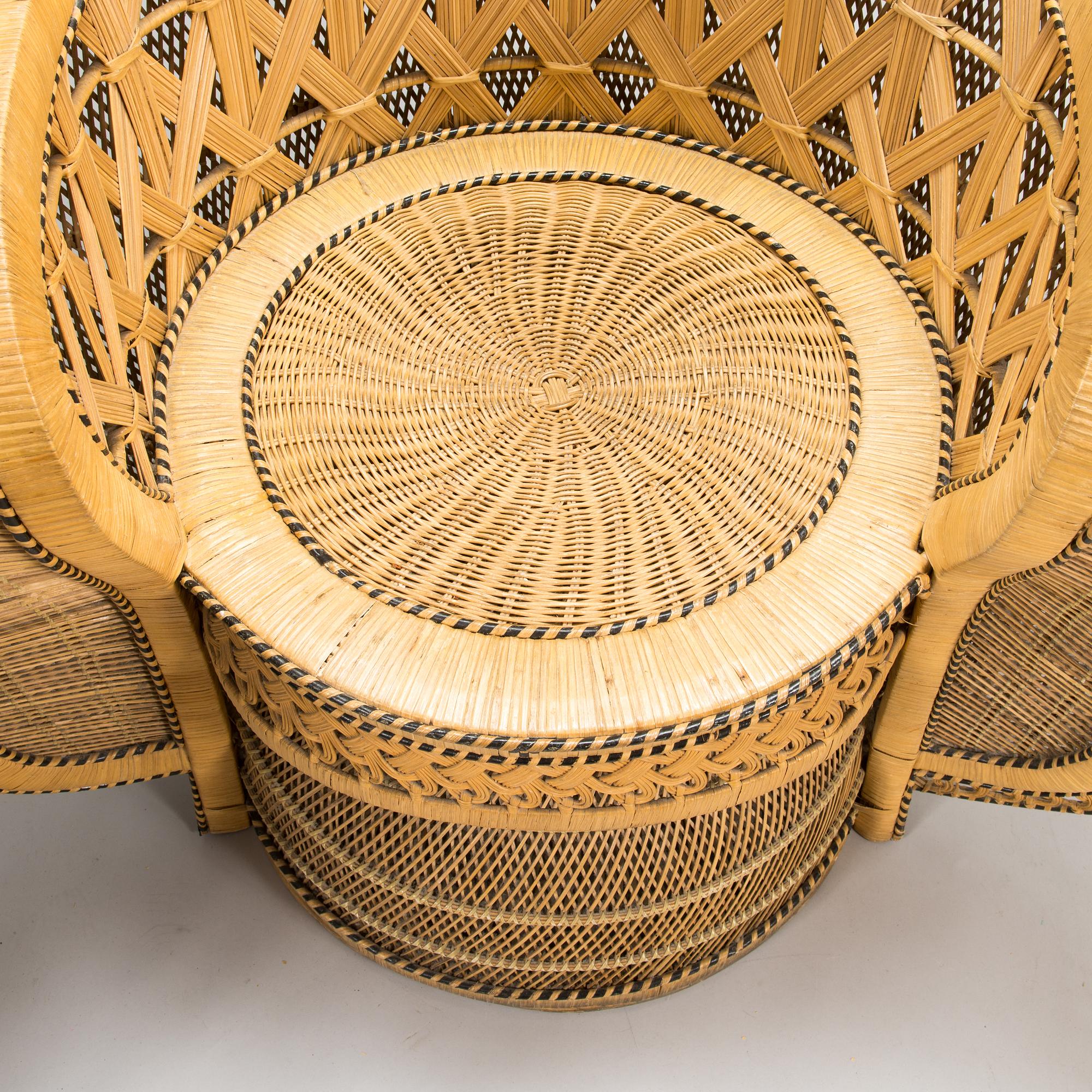 A late 20th century century 'Big Cobra peakock chair'.