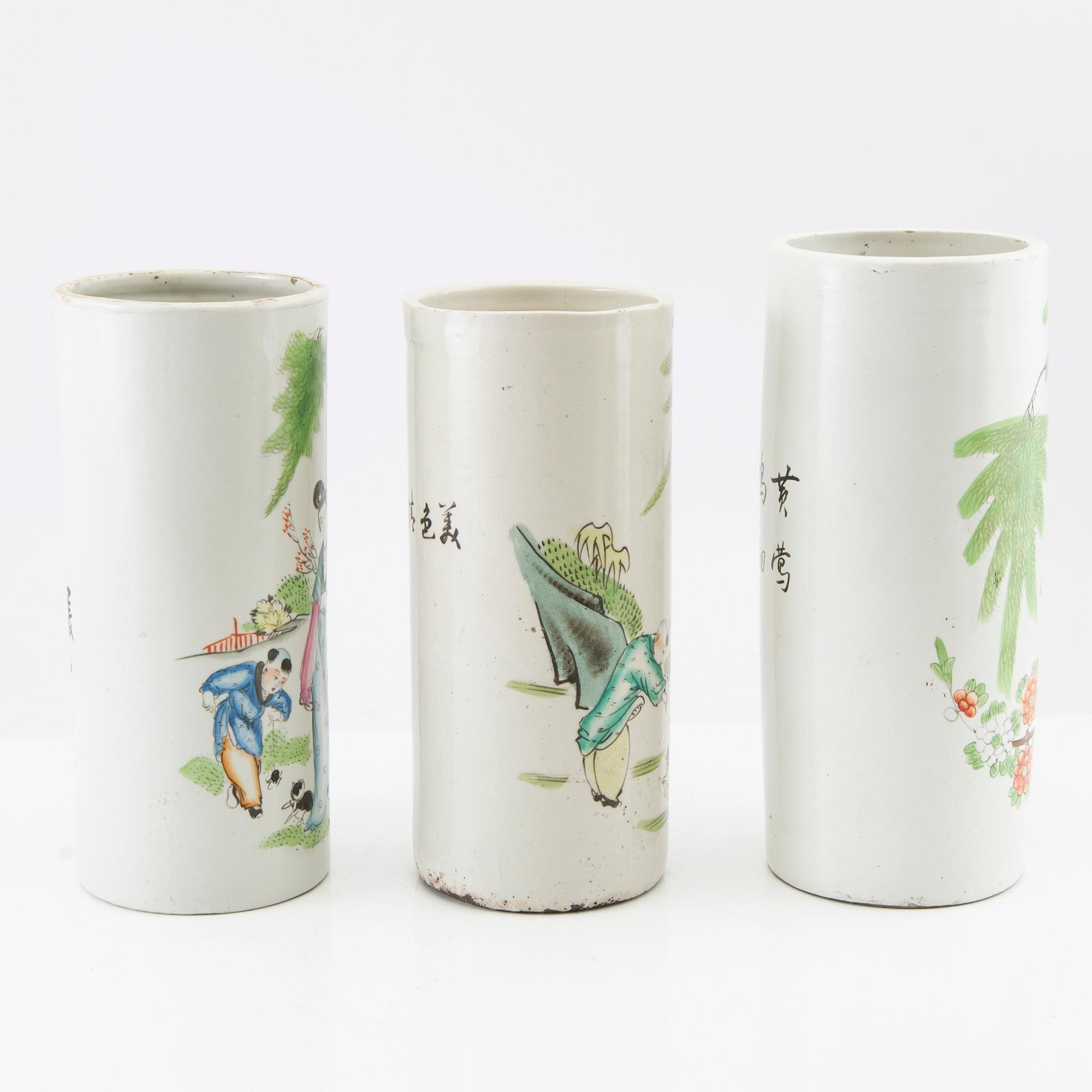 A set of three Chinese vases, 20th century.