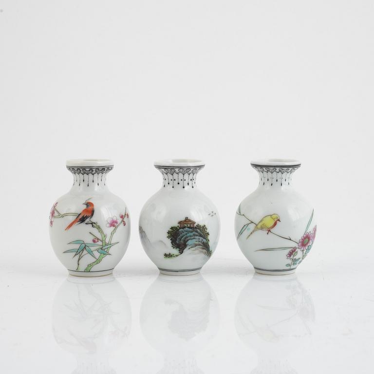 Eleven porcelain vases, China, second half of the 20th century.