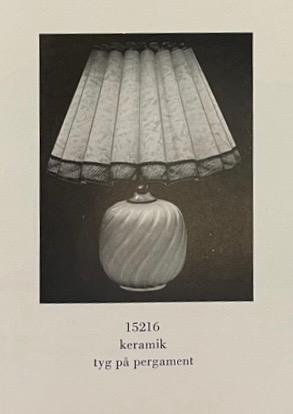 Upsala Ekeby, bordslampa, för Arvid Böhlmarks Lampfabrik, 1930/40-tal.