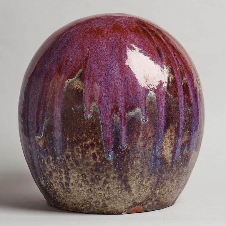 ULLA & GUSTAV KRAITZ, a stoneware "Sphere" sculpture, Fogdarp, Förslöv, Sweden.