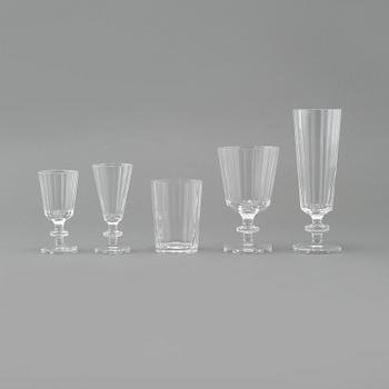 GLASSERVIS, 42 delar, "Karlberg", Elis Bergh, Kosta, 1900-talets andra hälft.