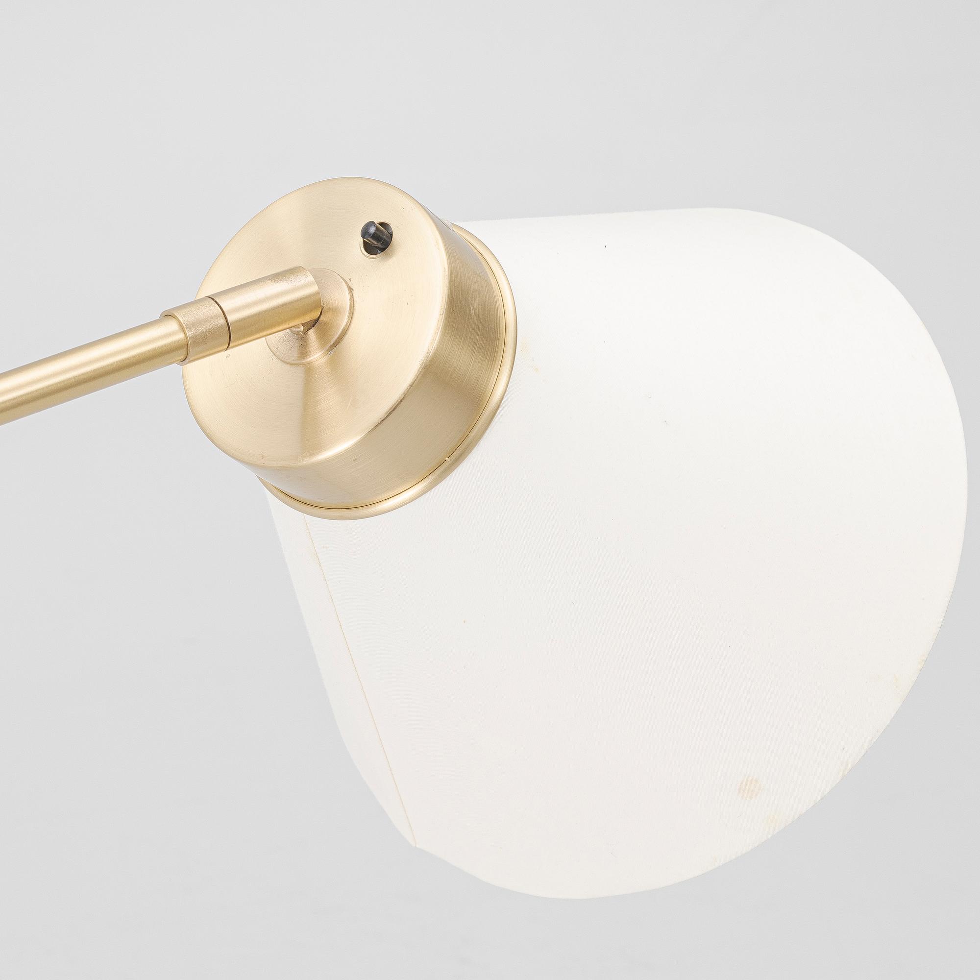 Josef Frank, golvlampa, modell G 1842, Firma Svenskt Tenn.