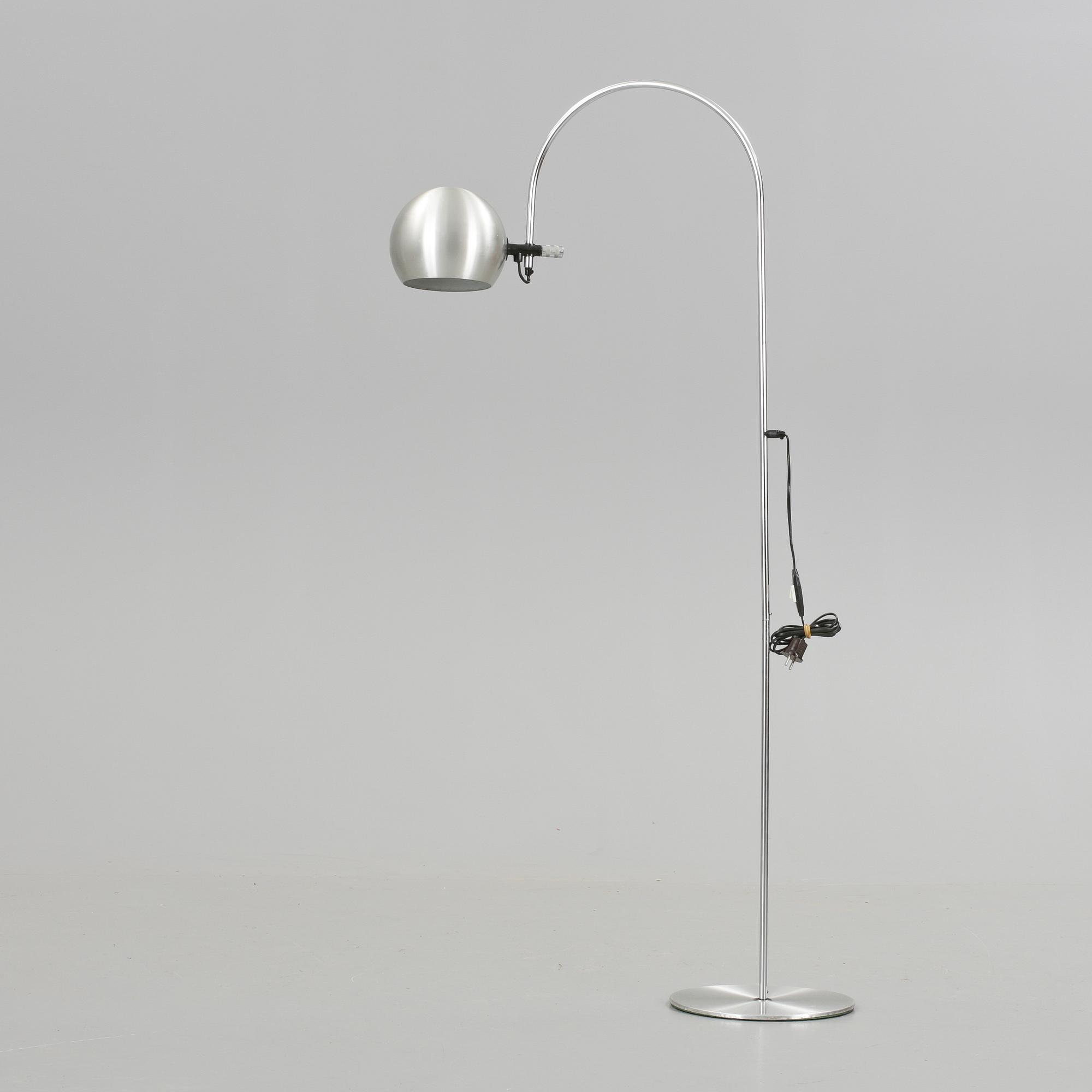 GOLVLAMPA, 1900-talets slut.