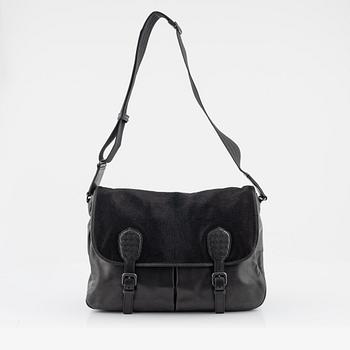 Bottega Veneta, väska "Gardena Messenger bag".
