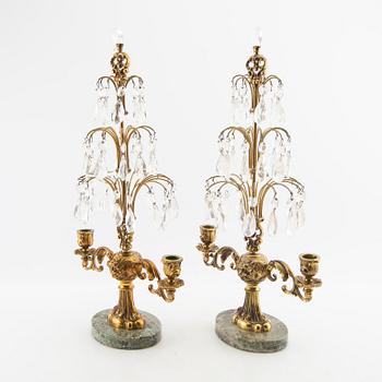 Bordslystrar ett par Rokoko-stil 1900-talets första hälft.