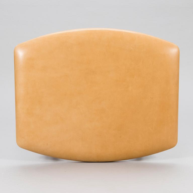 EERO SAARINEN, a 'Grasshopper' armchar and ottoman manufactured under licens by Tetrimäki Finland.