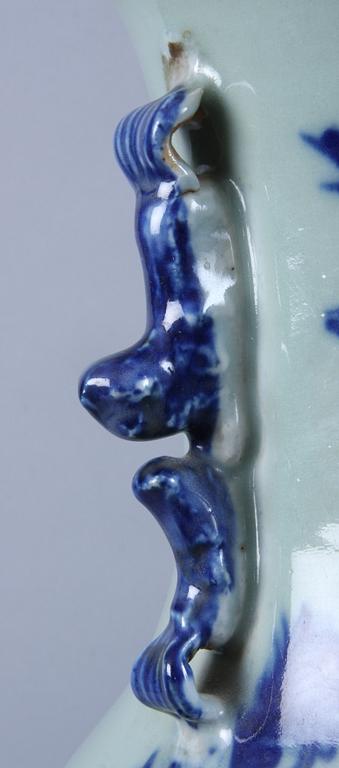 GOLVURNA, porslin, Kina, 1800-tal.