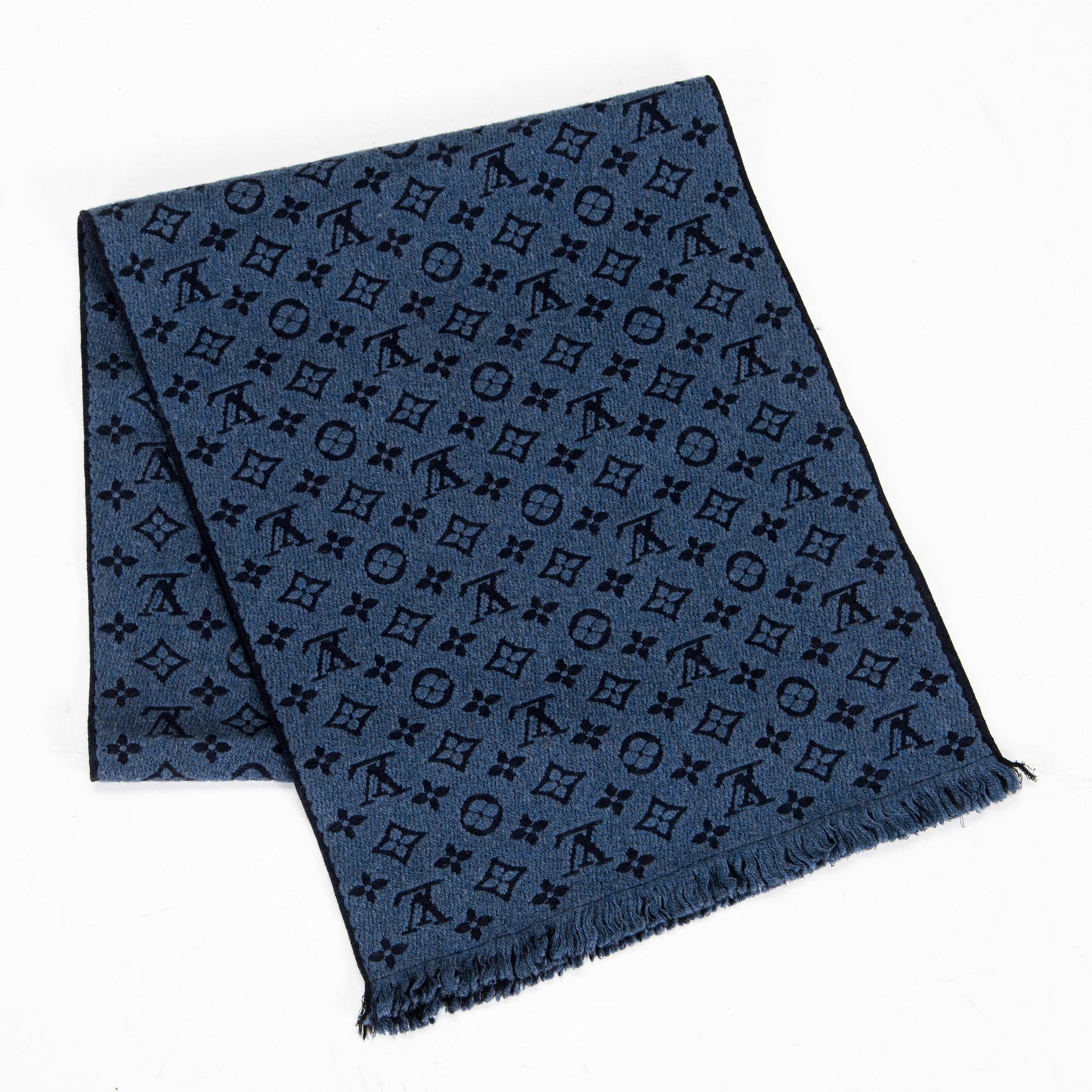 Louis Vuitton, A 'Monogram Classic Scarf'.