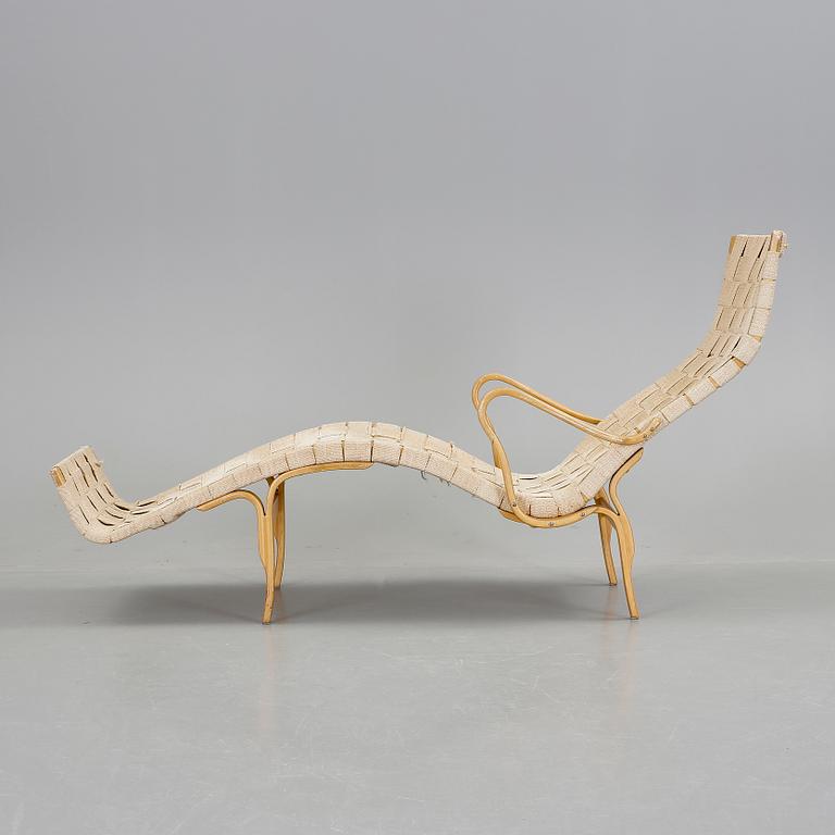VILSTOL, "Pernilla", Bruno Mathsson, Firma Karl Mathsson, Värnamo, 1961.