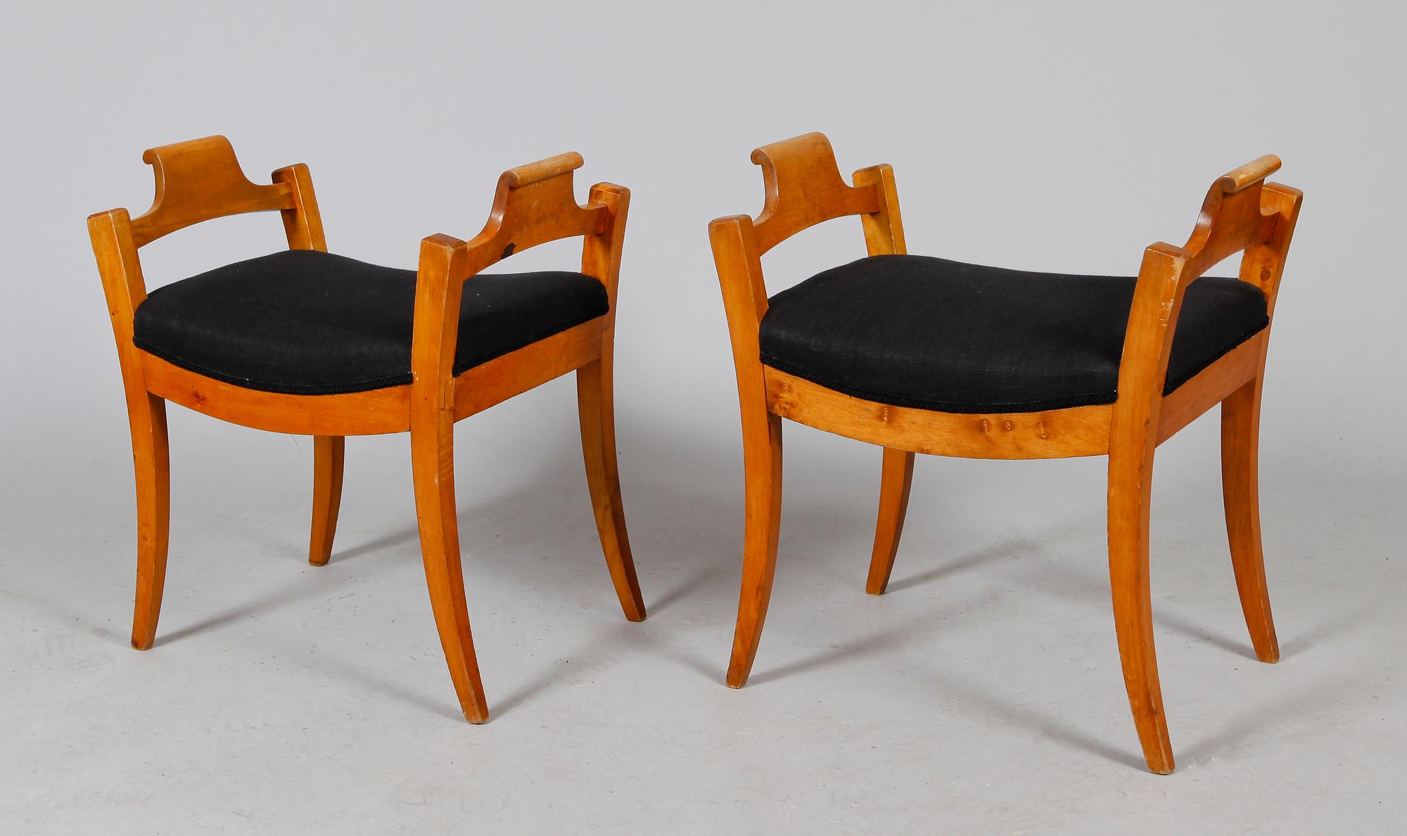 TABURETTER, 1 par, Karl Johan, 1800-tal.