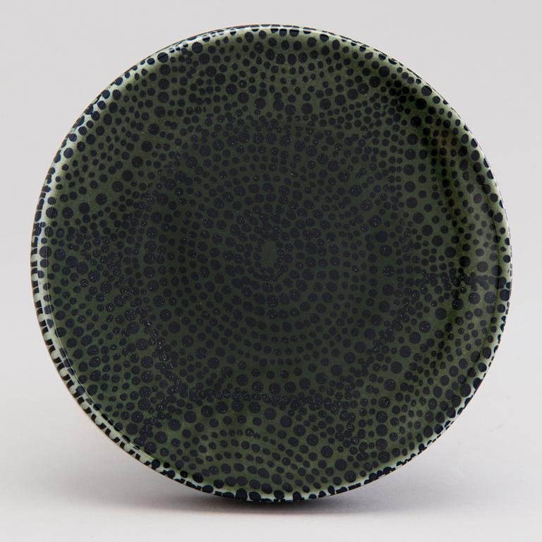 HEINI RIITAHUHTA, veistos/tarjoilumalja, "Sieni", posliinia, signeerattu Heini Riitahuhta.