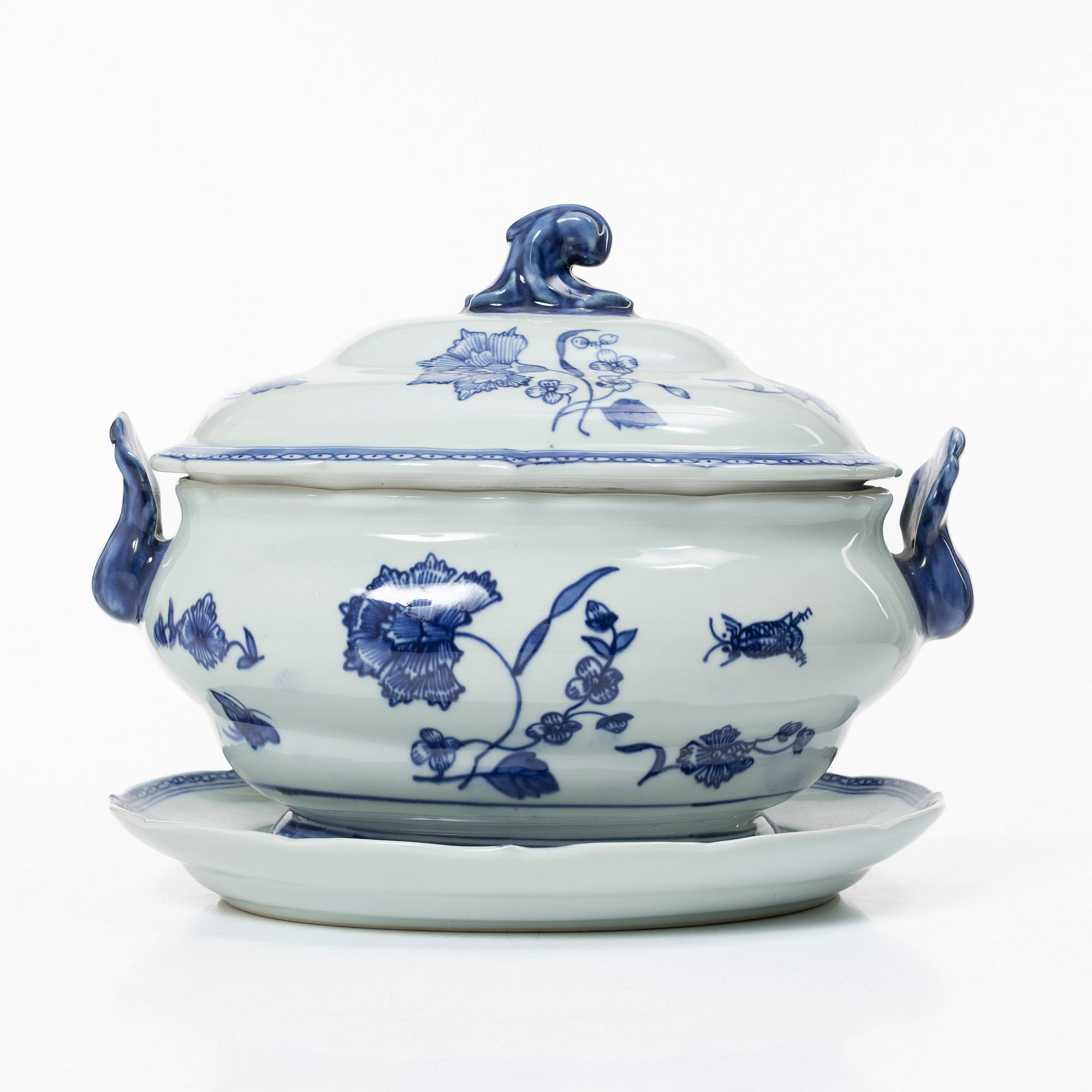 Tureen with lid and platter, porcelain, "Clove", IKEA's 18th-century series, 1990s.