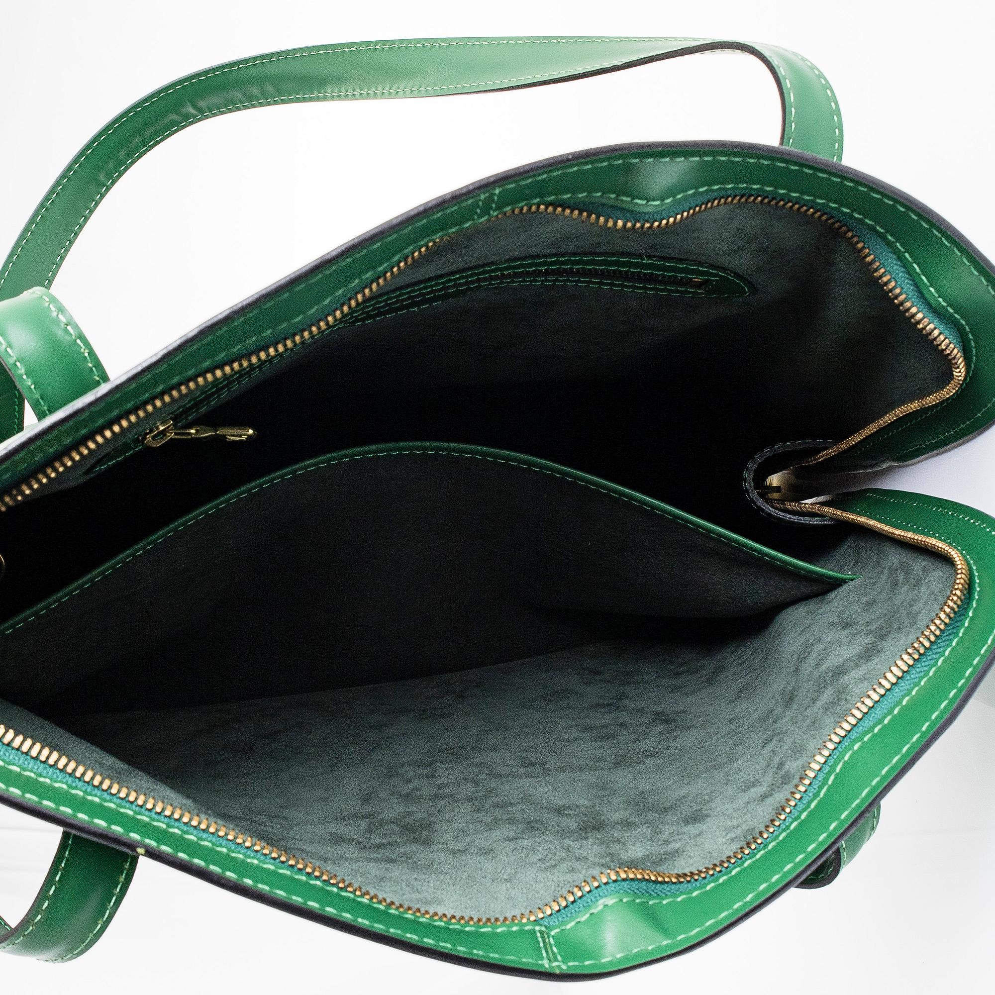 Louis Vuitton, an Epi leather 'Lussac' bag. - Bukowskis