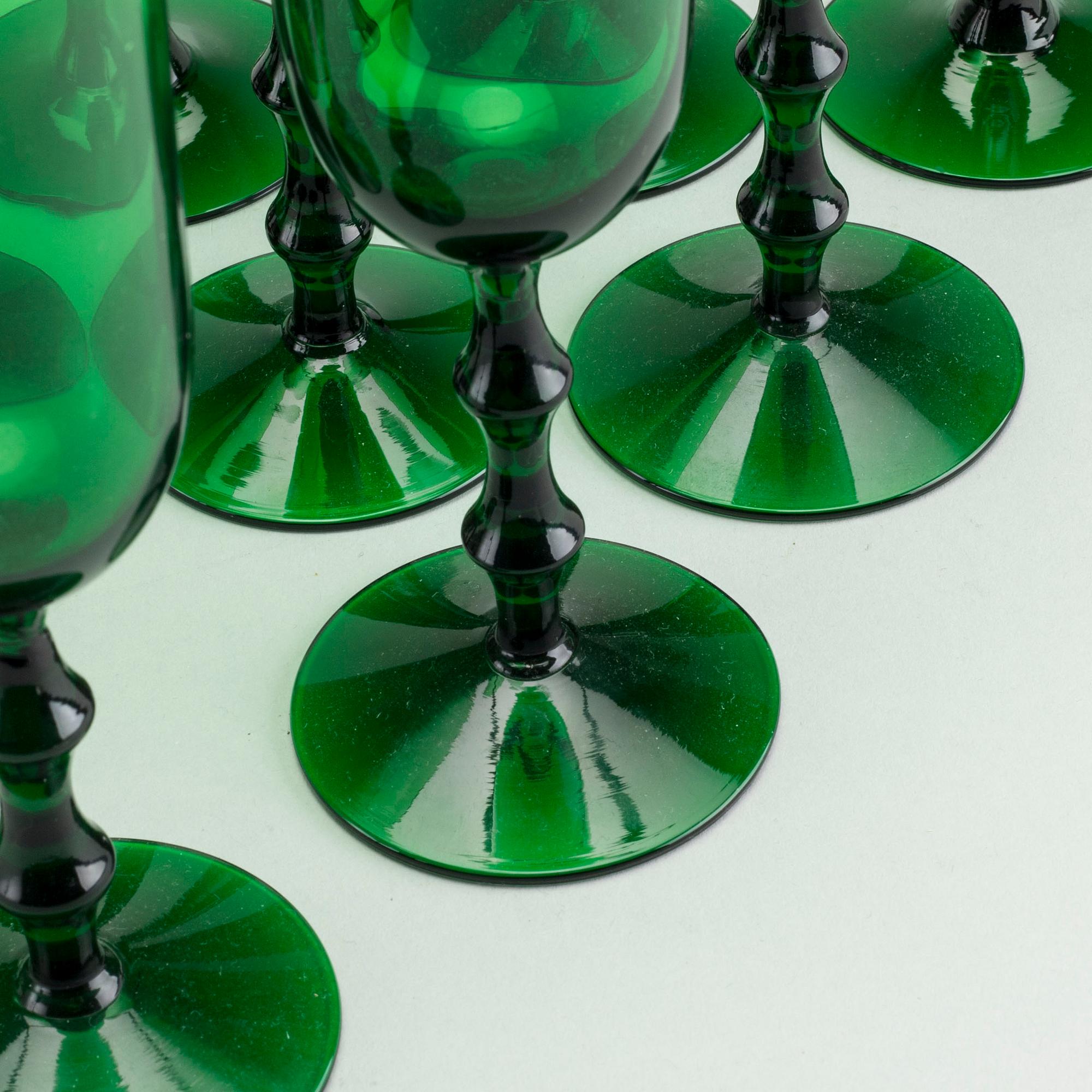 SIMON GATE , Vinglas, 12 st. "Salut", Orrefors.