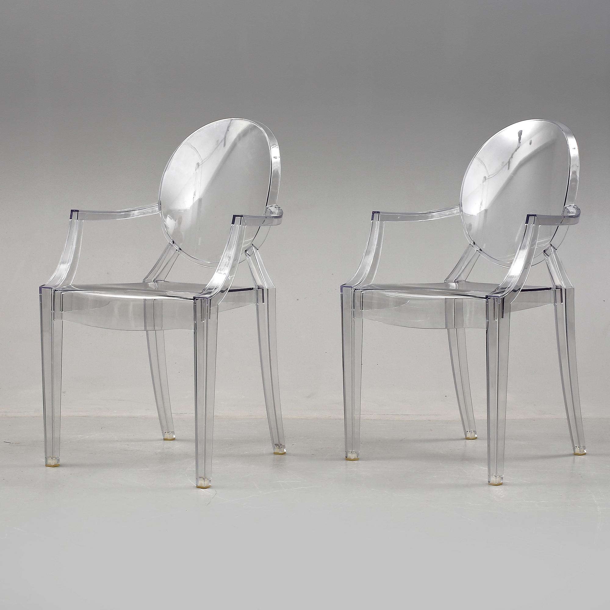 KARMSTOLAR, ett par, "Louis Ghost", Philippe Starck för Kartell.
