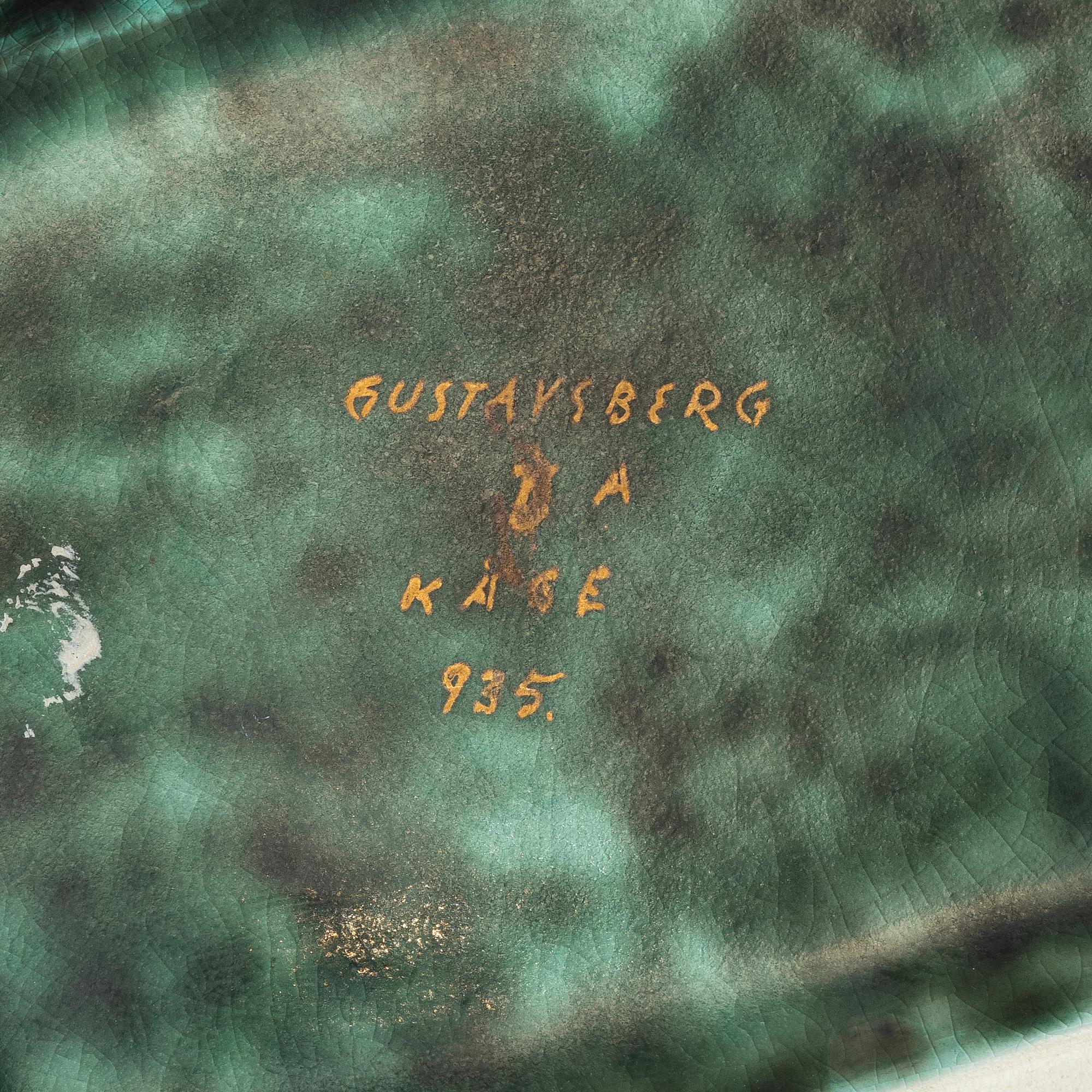 Wilhelm Kåge, a lidded ceramic 'Argenta' vase, Gustavsberg, 1930.