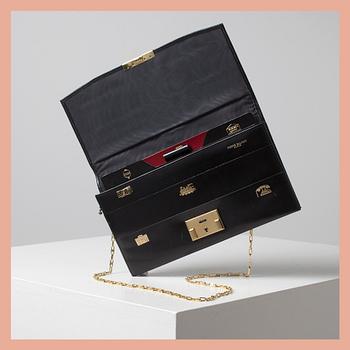 VÄSKA, Pierre Balmain.