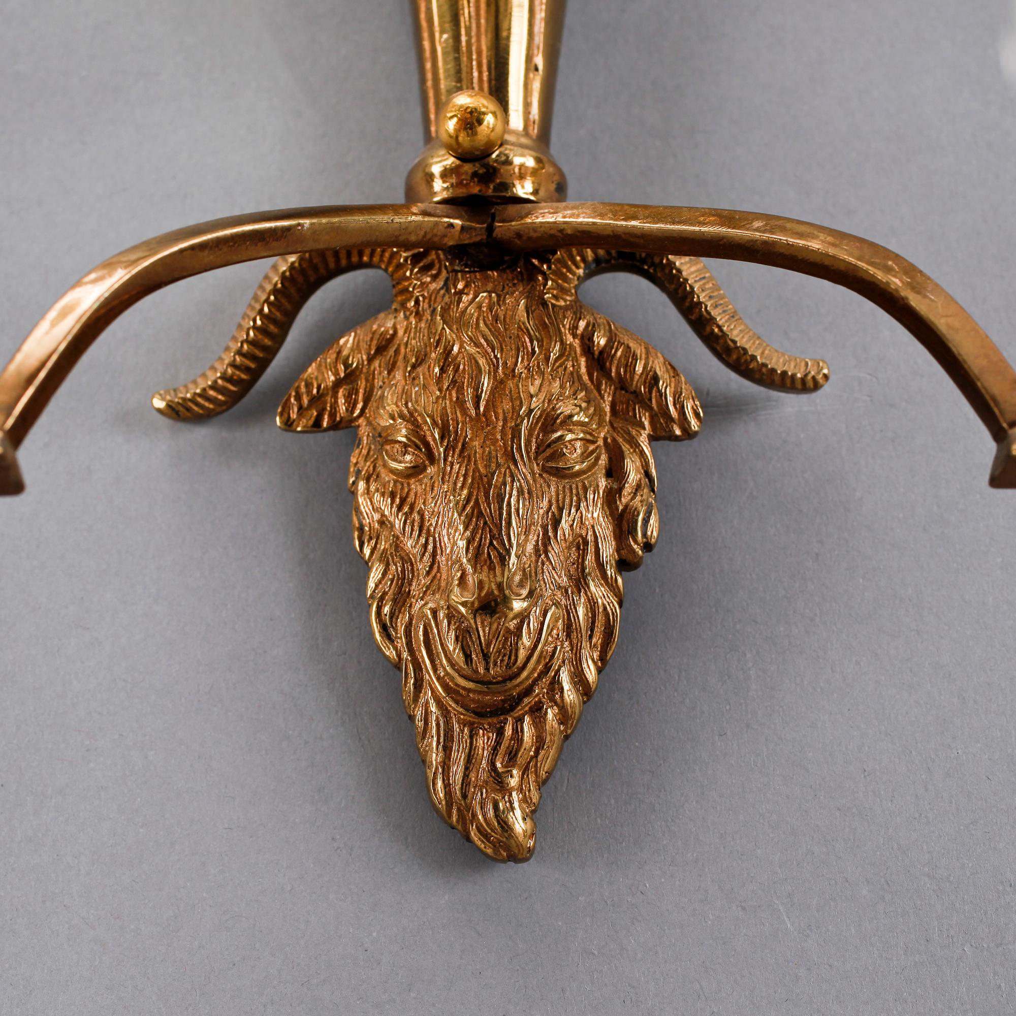 VÄGGLYSTRAR, ett par, empirestil, 1900-talets första hälft.