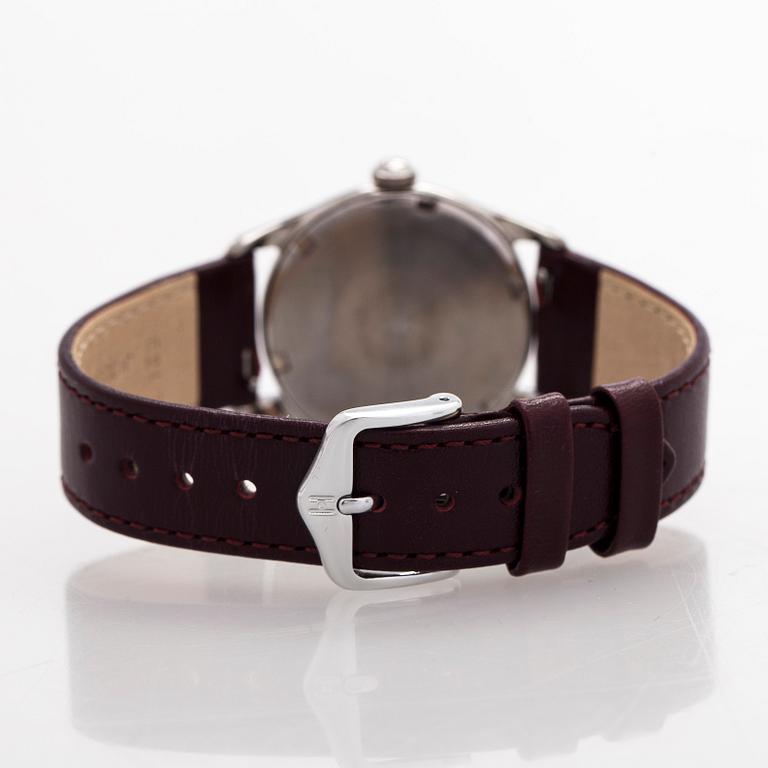 Omega, wristwatch, 32.5 mm.