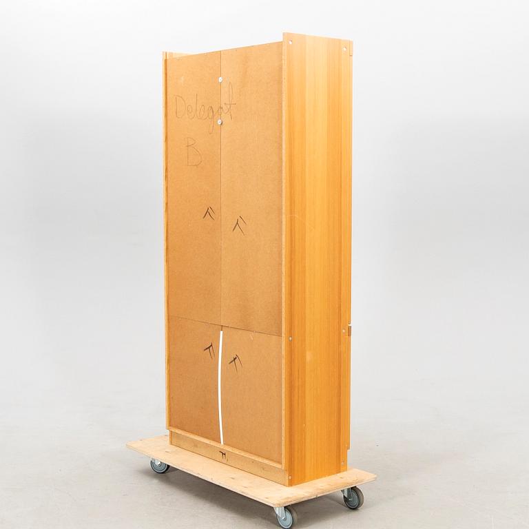 Vitrinskåp IKEA 1900-talets andra hälft.