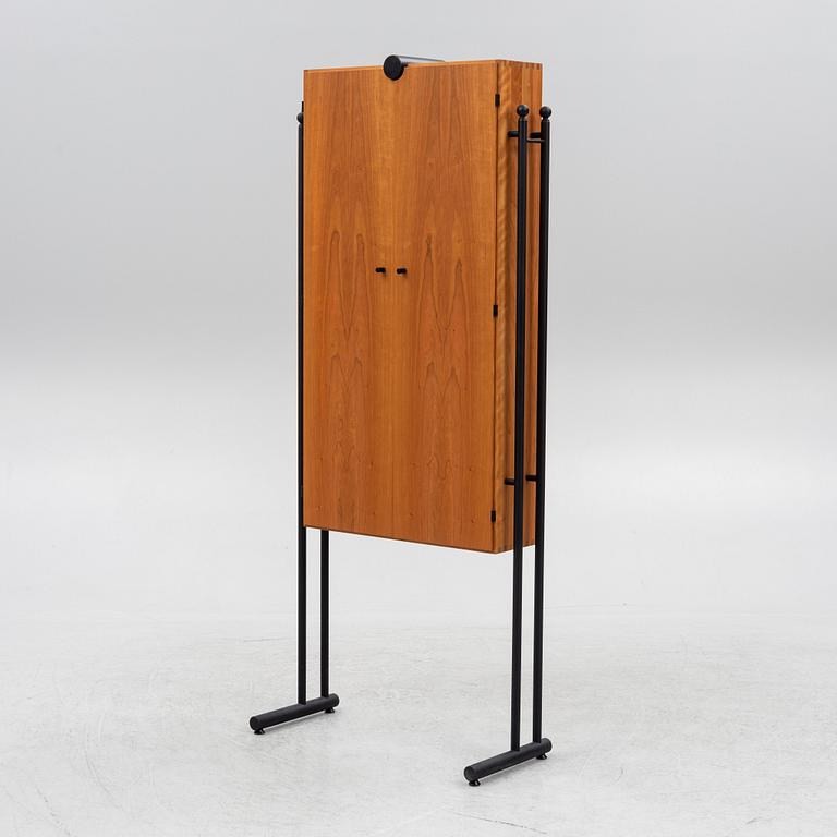 Herrgarderob, Akuma, Hadsten Träindustri, Danmark, 1900-talets andra hälft.