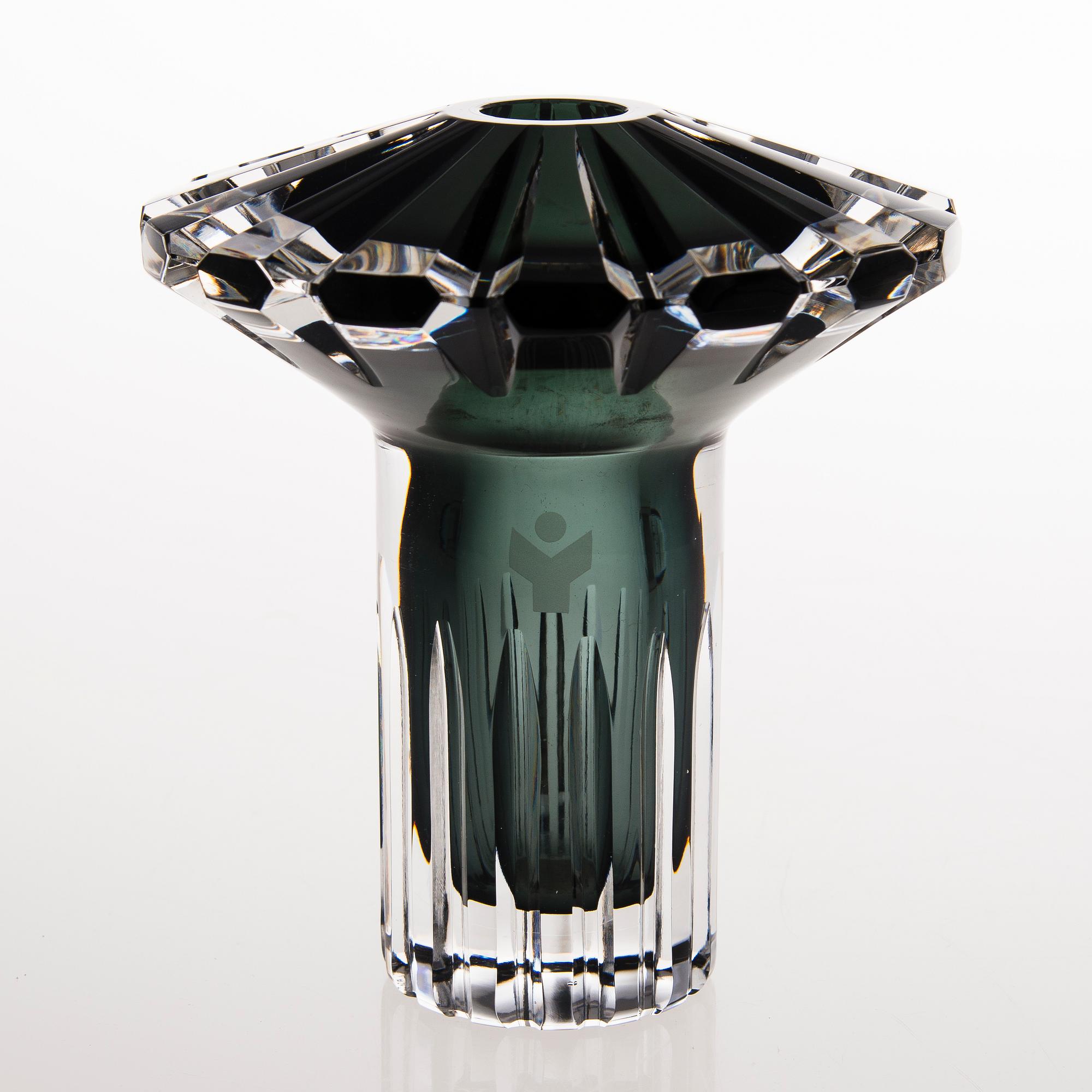 A 'Tattara' glass vase, signed Nanny Still Riihimäen Lasi Oy, produced 1967-1968.