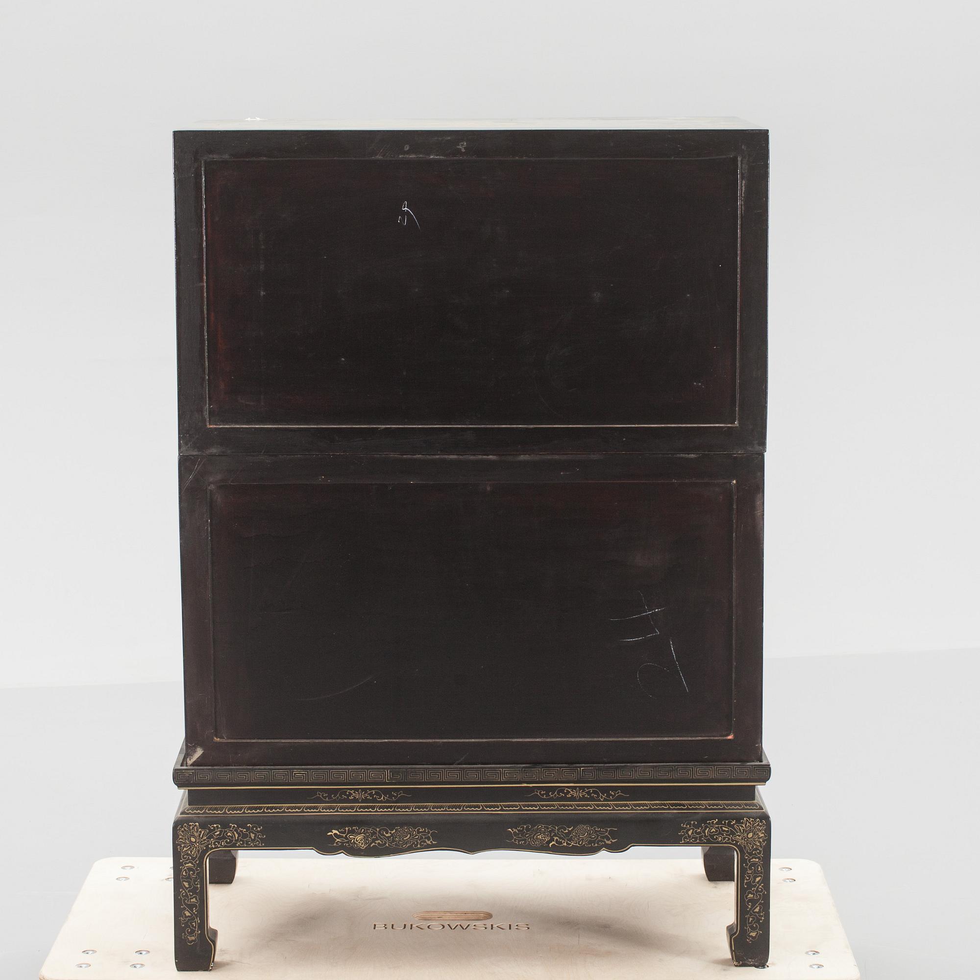 Skåp, Kina, 1900-tal.