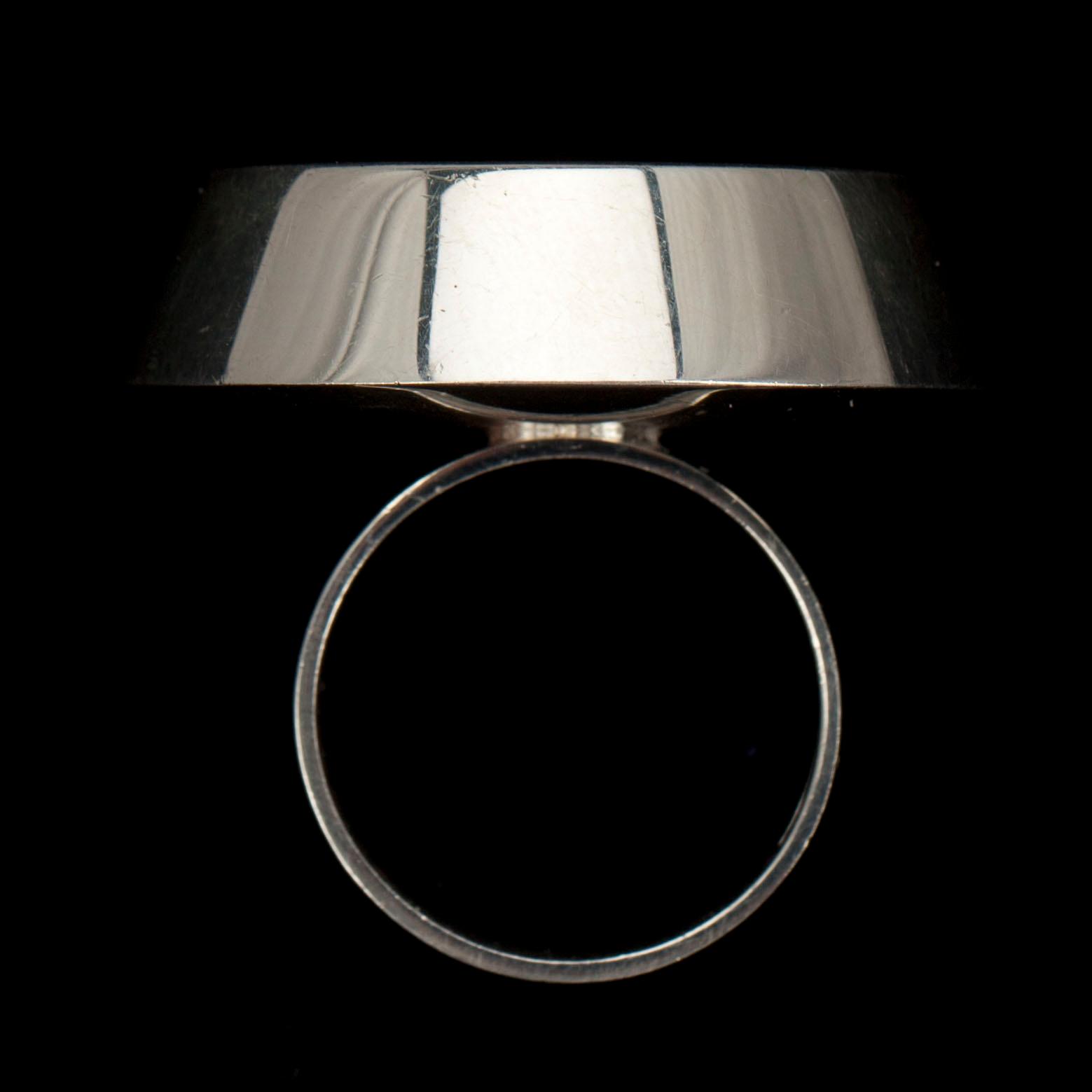 RING, sterling silver, Pekka Piekäinen, Auran Kultaseppä 1973. Vikt 14,3 g.