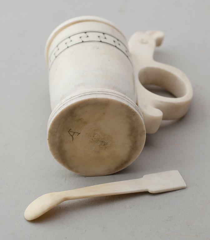 SENAPSKAR med sked, horn, samearbete, 1900-talets andra hälft.
