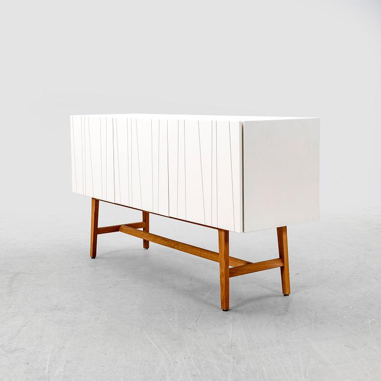 Claesson Koivisto Rune, sideboard "Vass" för Asplund 2000-tal.