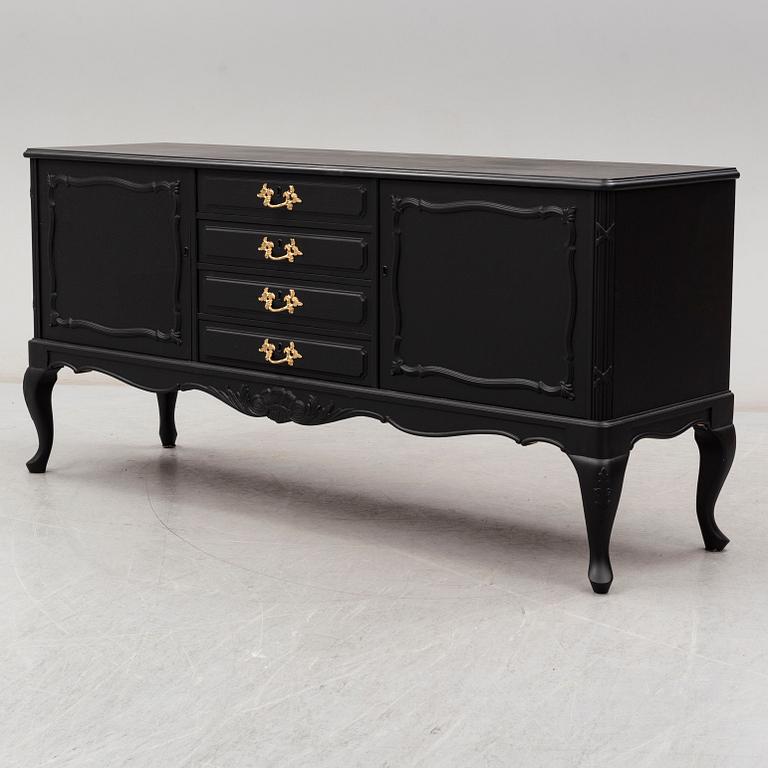 SIDEBOARD, rokokostil, 1900-talets andra hälft.