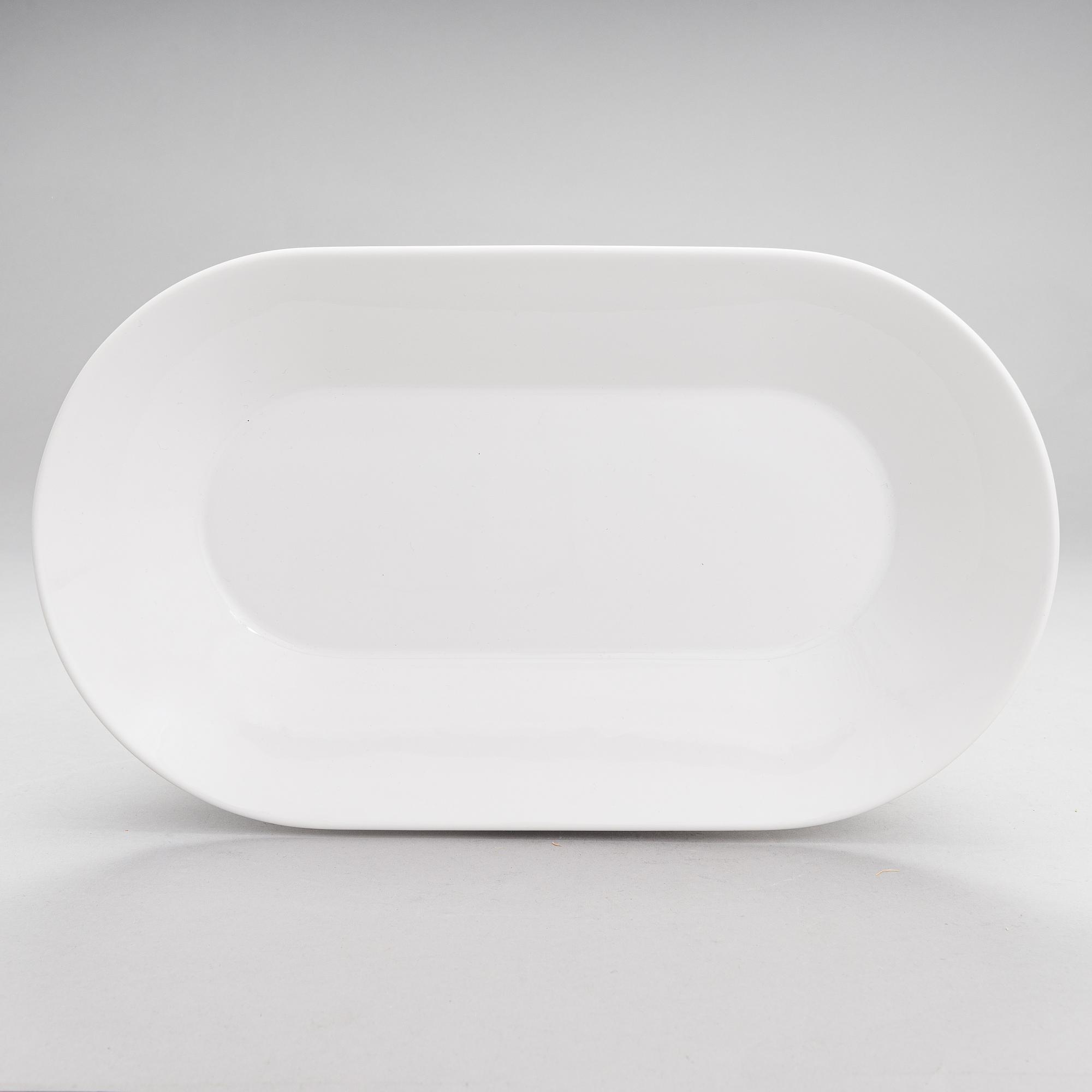 Heikki Orvola, a serving dish 'Fontana', Arabia Pro Art Collection Finland.