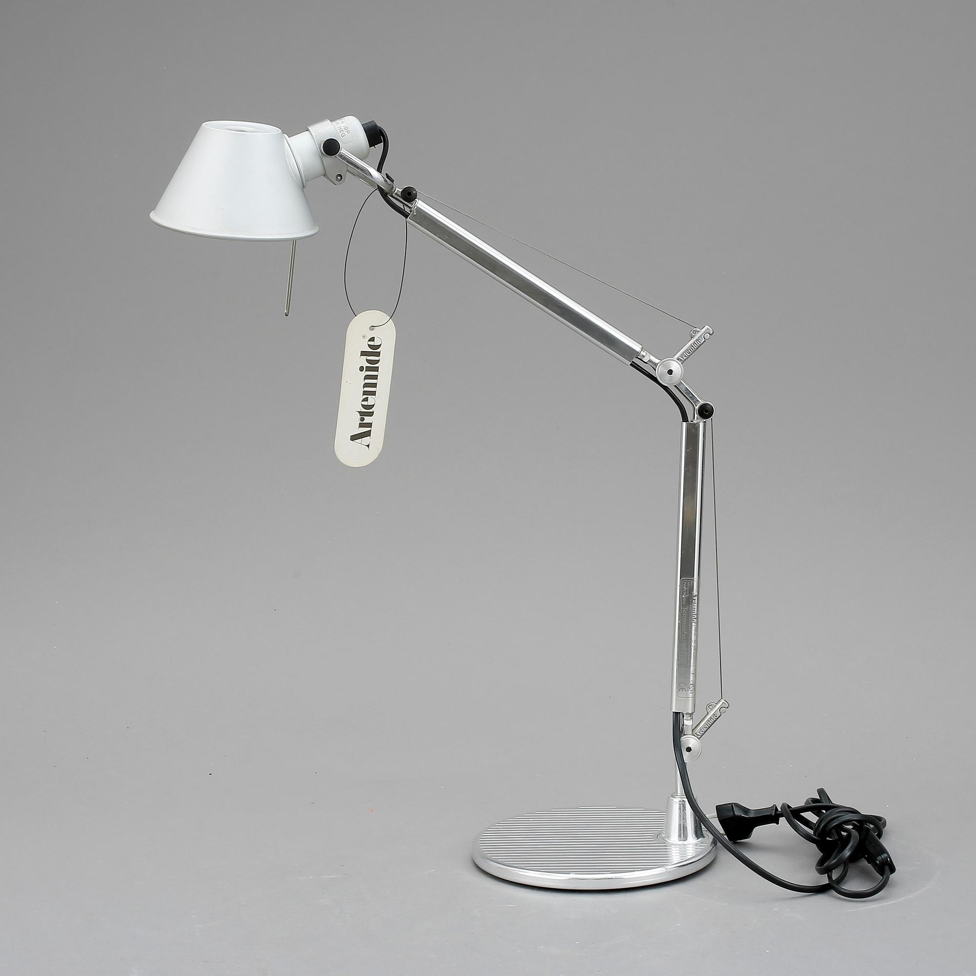 BORDSLAMPA, "Tolomeo Micro", Michele De Lucchi och Giancarlo Fassina, Artimide.