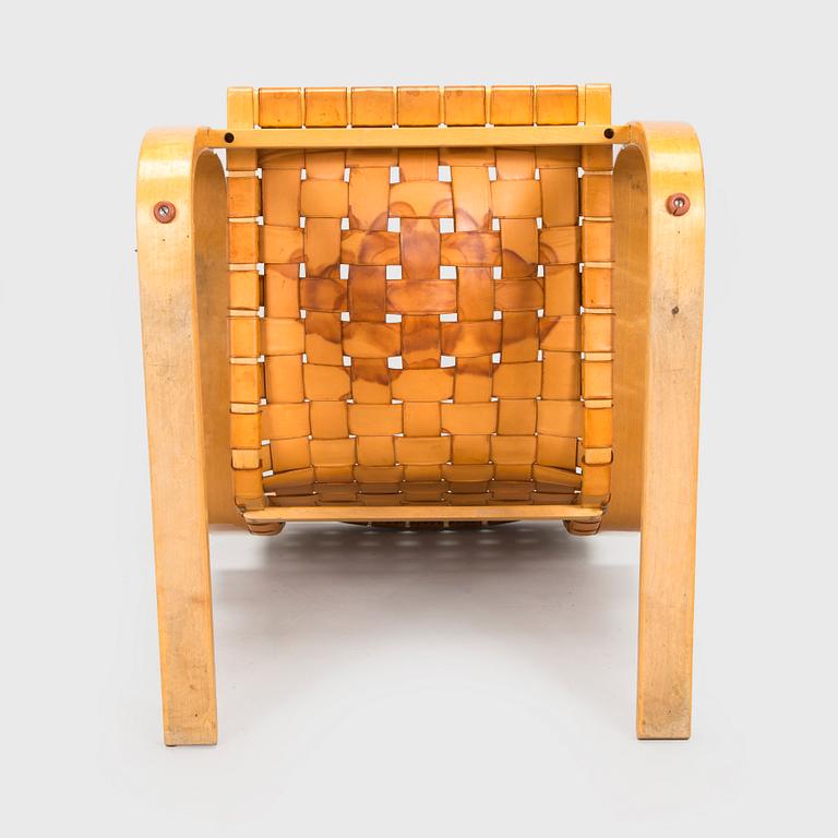 Alvar Aalto, nojatuoli, malli 33 O.Y. Huonekalu- ja Rakennustyötehdas A.B. 1957.