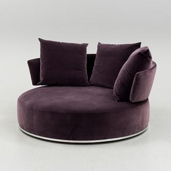 ANTONIO CITTERIO, "Amoneus", circular swivel sofa, Maxalto, B & B Italia.