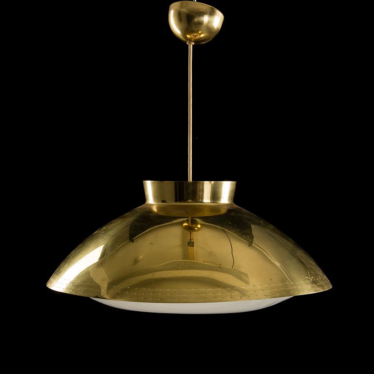 LISA JOHANSSON-PAPE, A PAIR OF BRASS PENDANT LAMPS. Model 61-368, Stockmann, Orno.