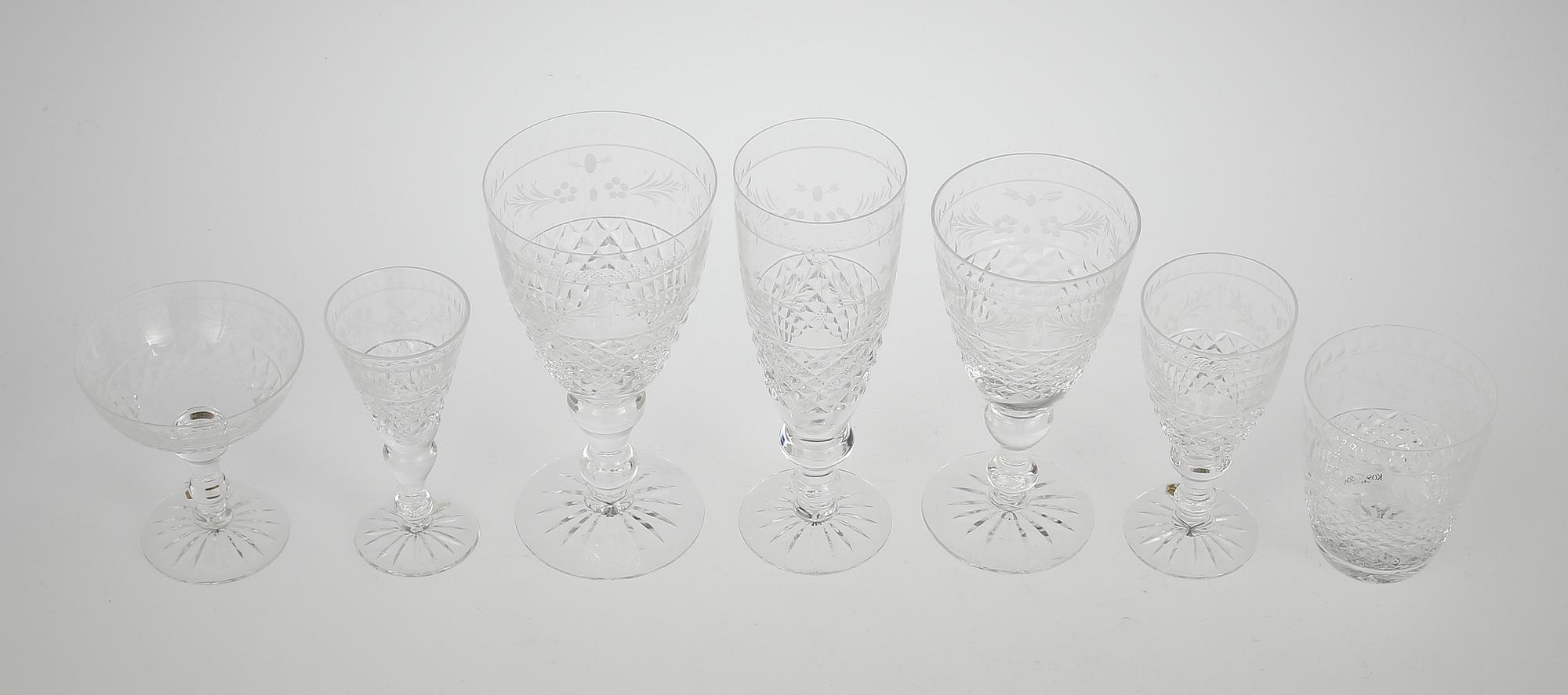 GLASSERVIS, 85 delar, "Elvira Madigan", Kosta.