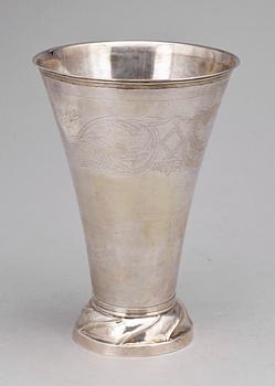 BÄGARE, silver, Lars Löfgren, Hudiksvall, verksam 1797-1854. Vikt ca 290 g.