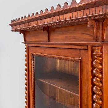 Showcase / cabinet, 20th century.