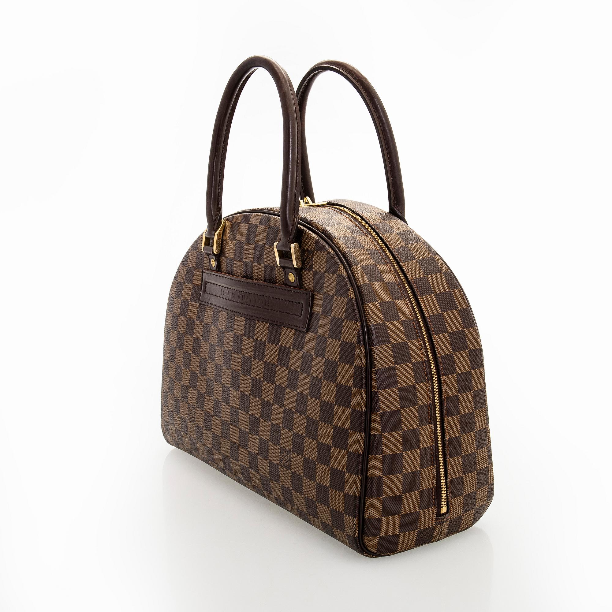 Louis Vuitton, laukku, "Nolita".