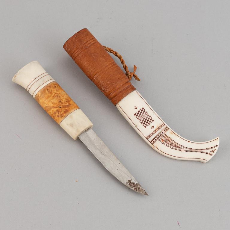 A Sami reindeer horn knife, signed MK for Martin Kourak.