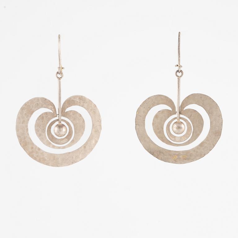 Tapio Wirkkala, a pair of earrings, "Apple", silver.