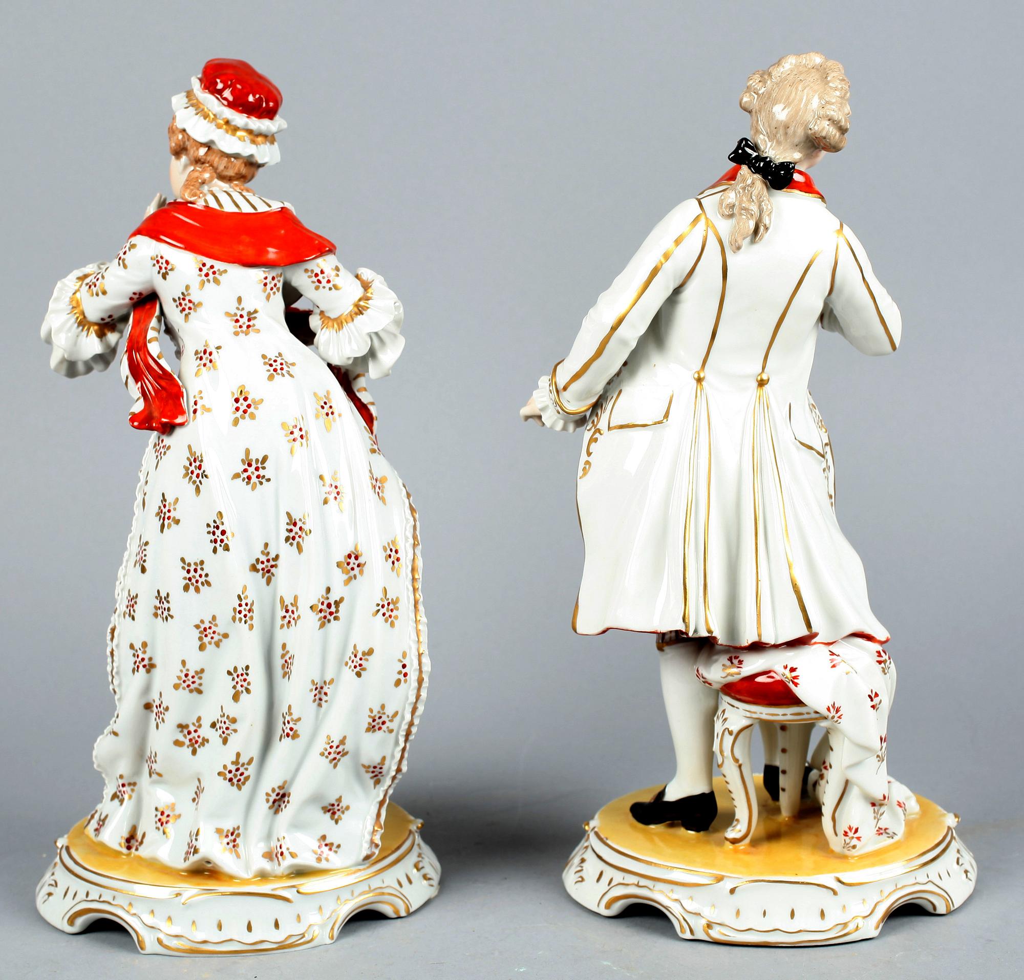 FIGURINER, ett par. Porslin, Dresden 1900-tal.
