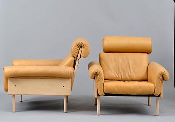 Yrjö Kukkapuro, A PAIR OF EASY CHAIRS.