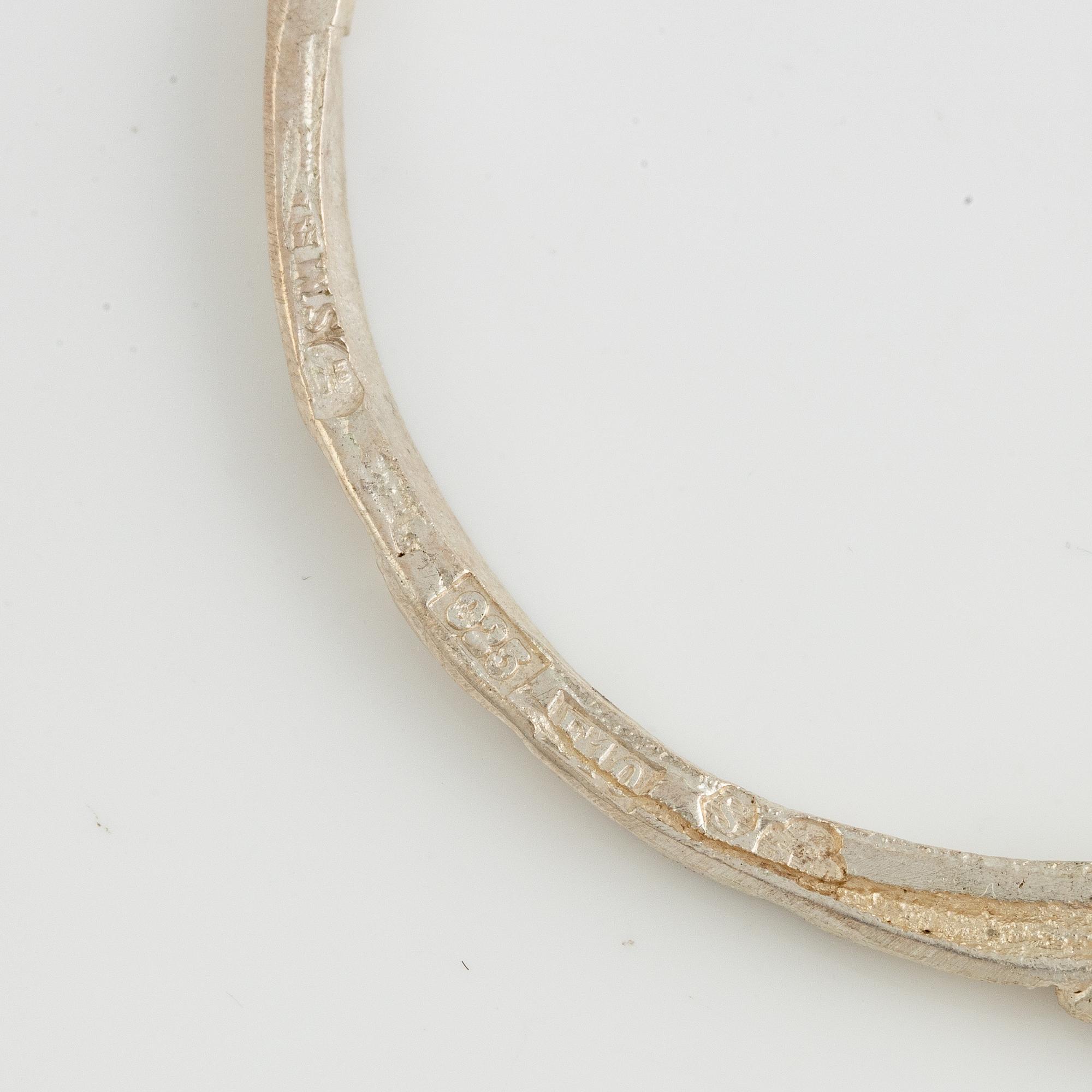 Lars Arby, a neck ring, two pendants and two pairs of earrings, silver, Gothenburg circa 1966, 1976, 1977 and 1980.